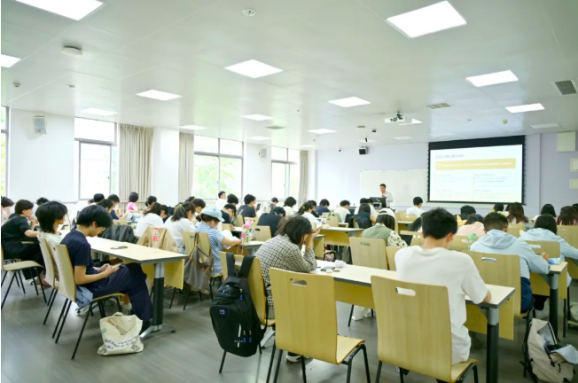 我所律师受邀为四川大学四学院学子作法治教育专题讲座